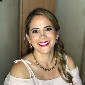 Meet your Posher, Tania